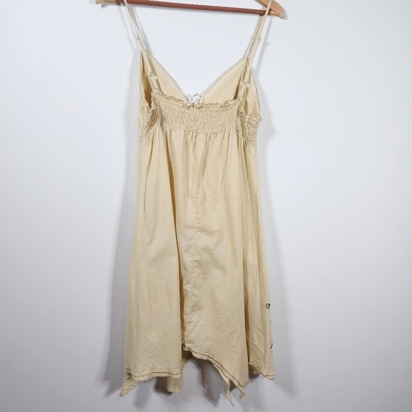 B Split USA Spaghetti Strap Cream Dress - Picture 2 of 6